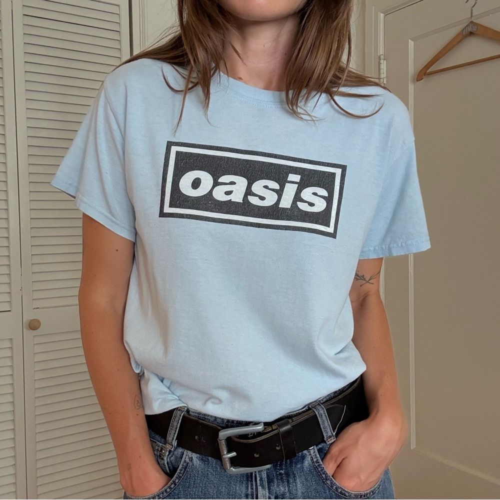 Vtg Light Blue Oasis Tee